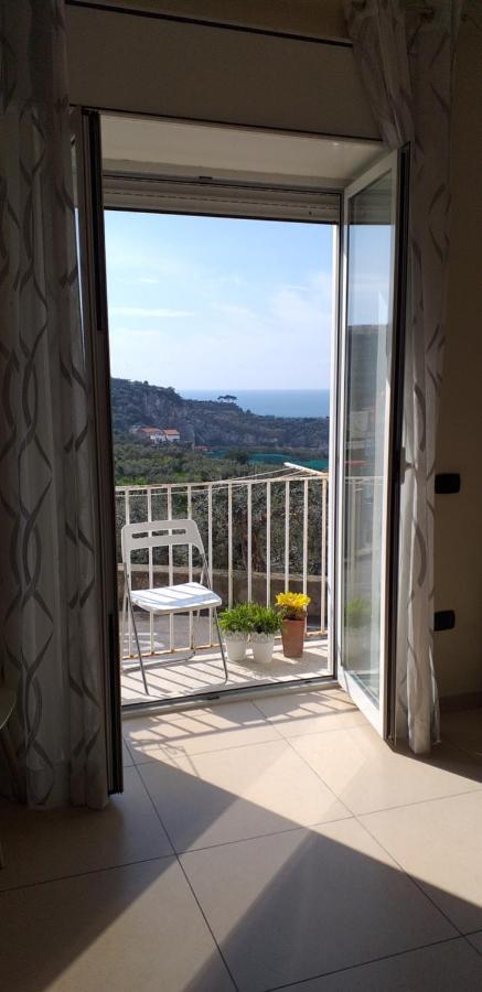 Apartment Regina Giovanna Sorrento Exterior foto