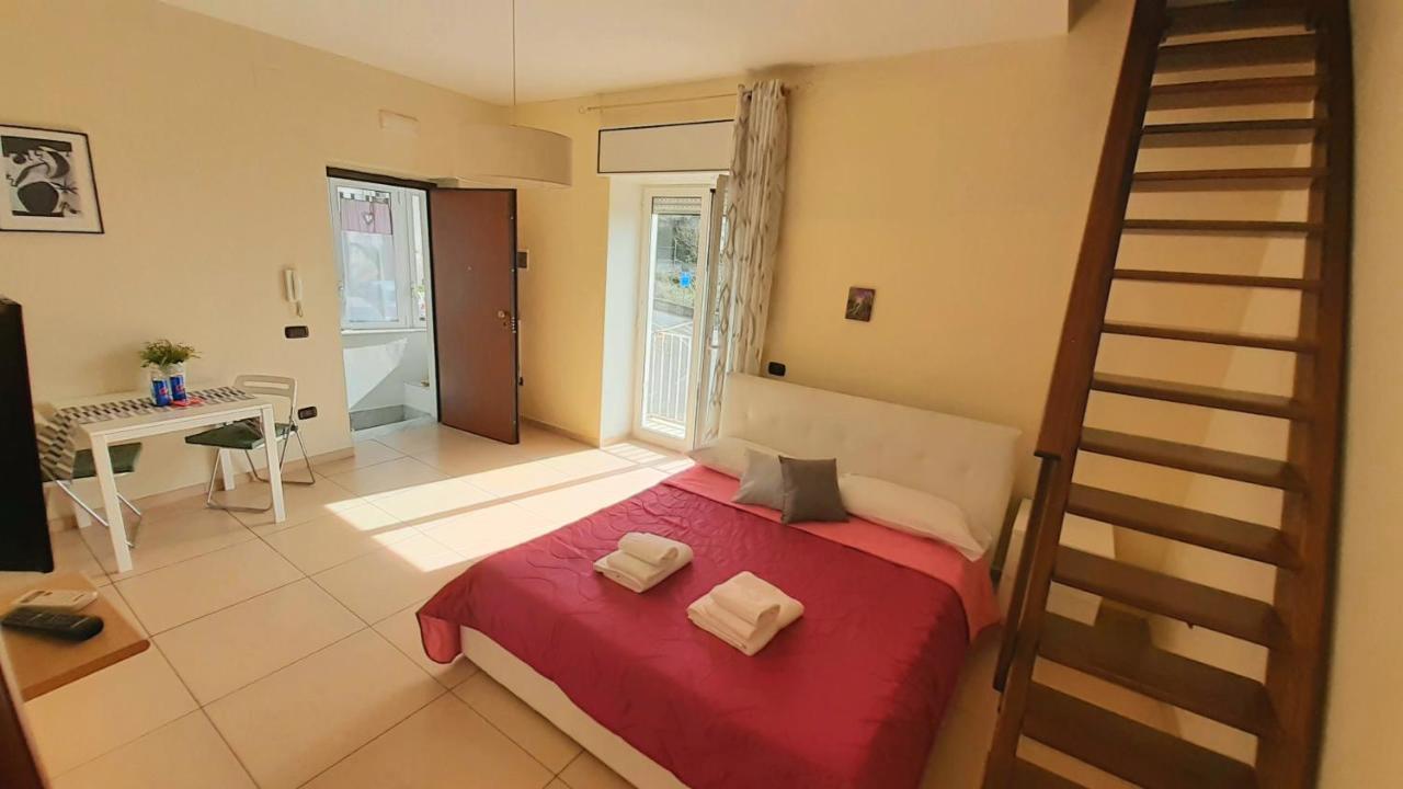 Apartment Regina Giovanna Sorrento Exterior foto